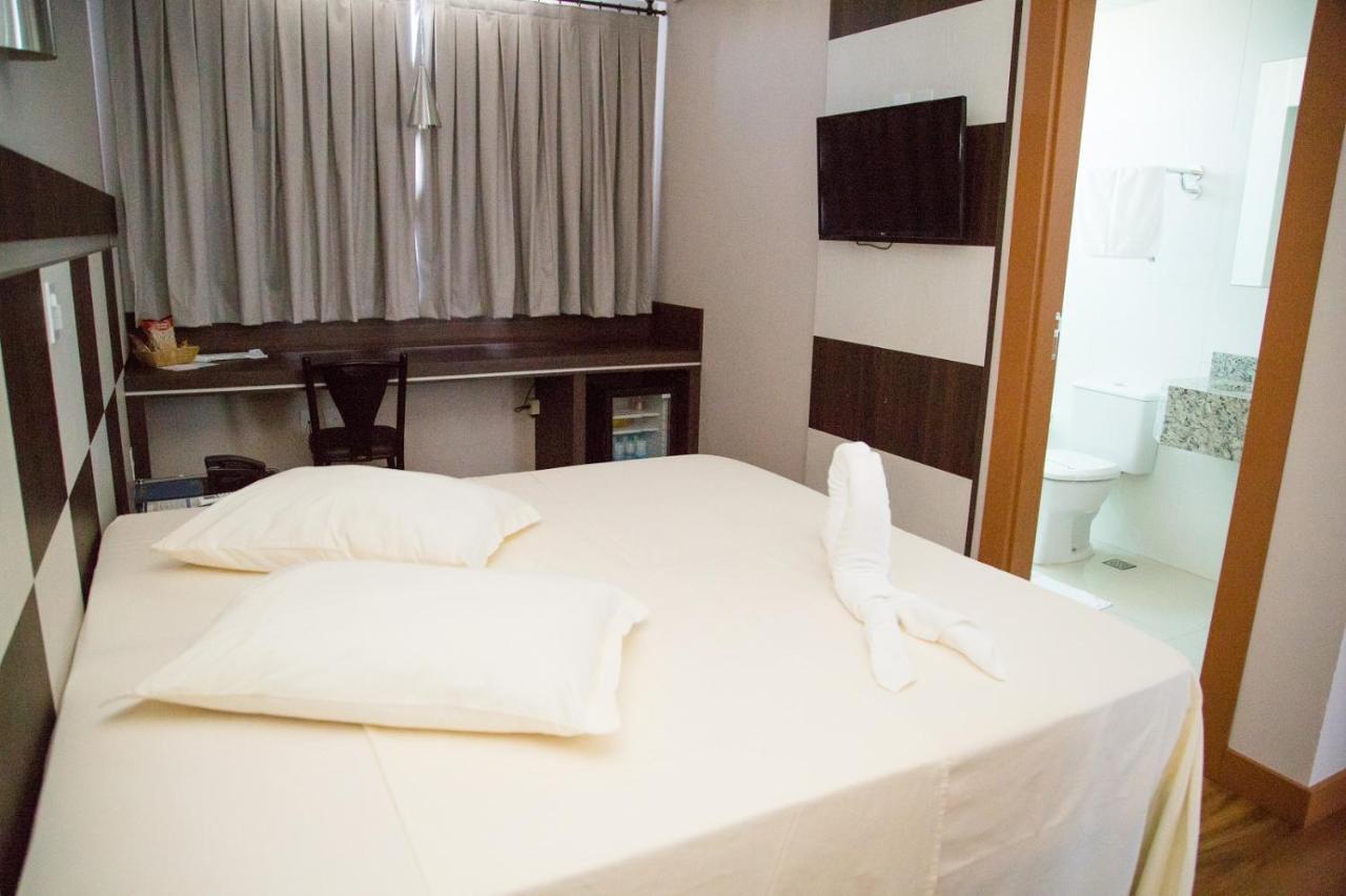 Hotel Maestro Executive Toledo トレド エクステリア 写真